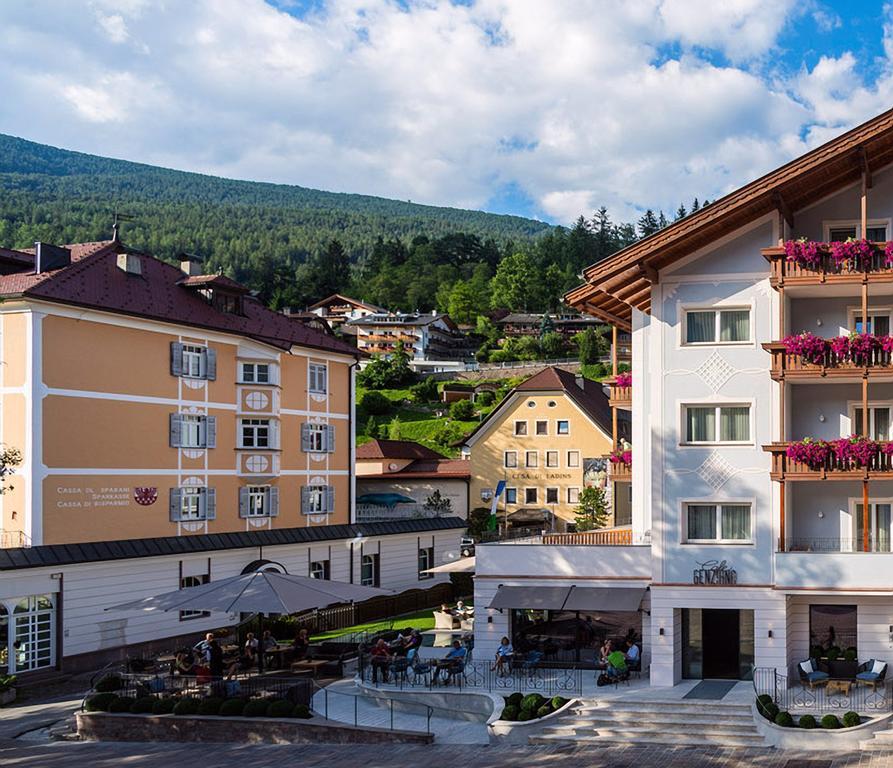 Apartment Genziana Ortisei Exteriör bild